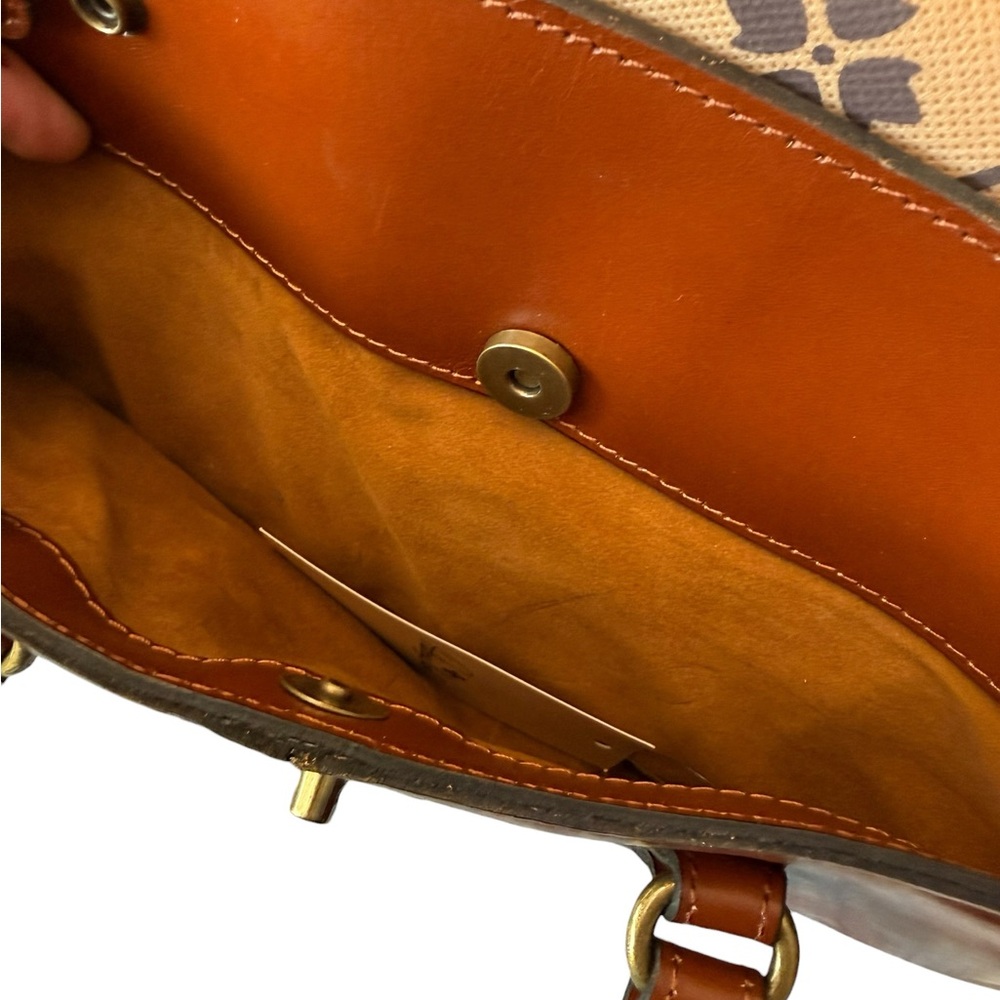 Patricia Nash Vienna Satchel Handbag Tan Tooled Leather Floral Bag NEW Luxury - Picture 7 of 16